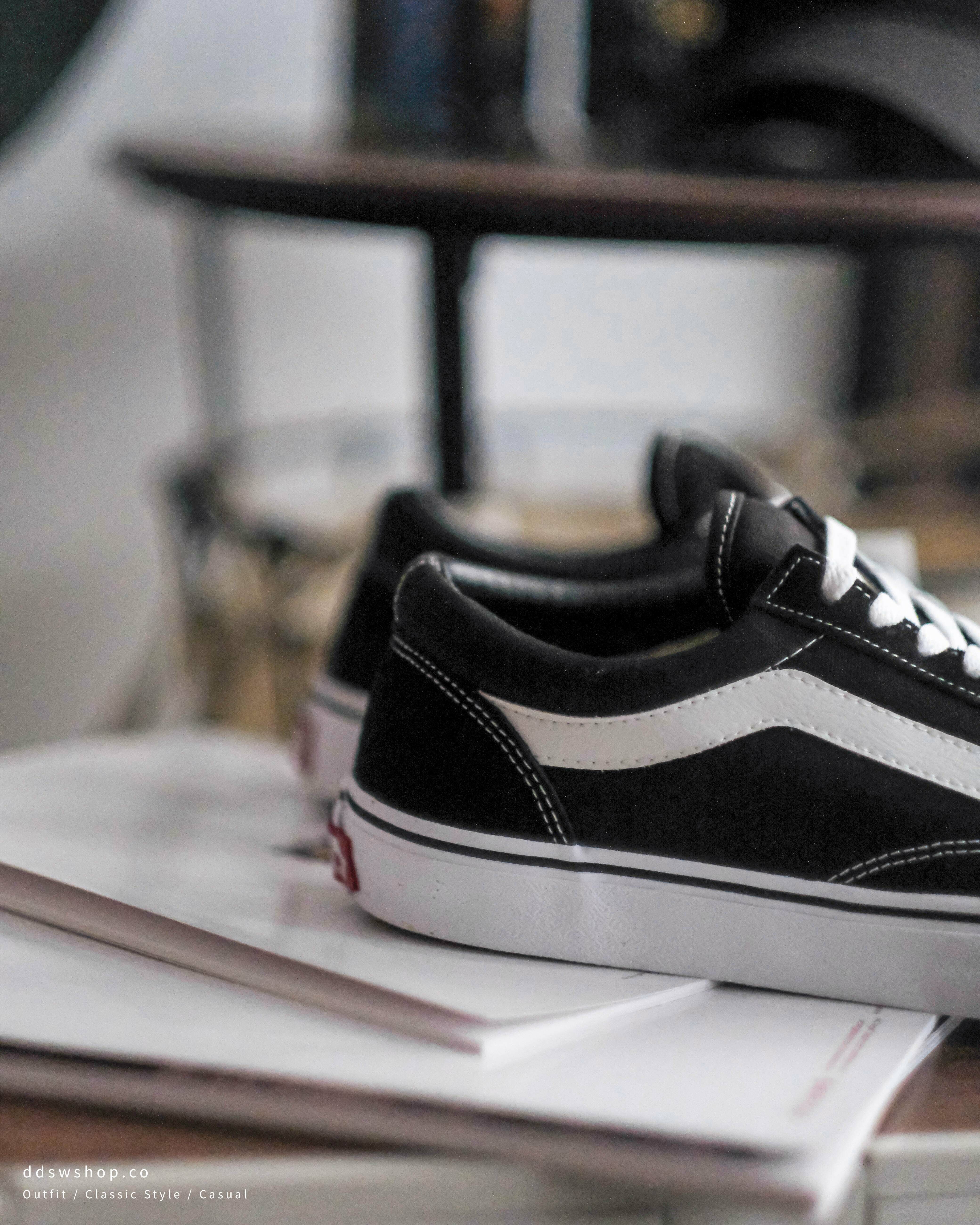 "調貨" Vans old skool 黑白 基本款 經典款