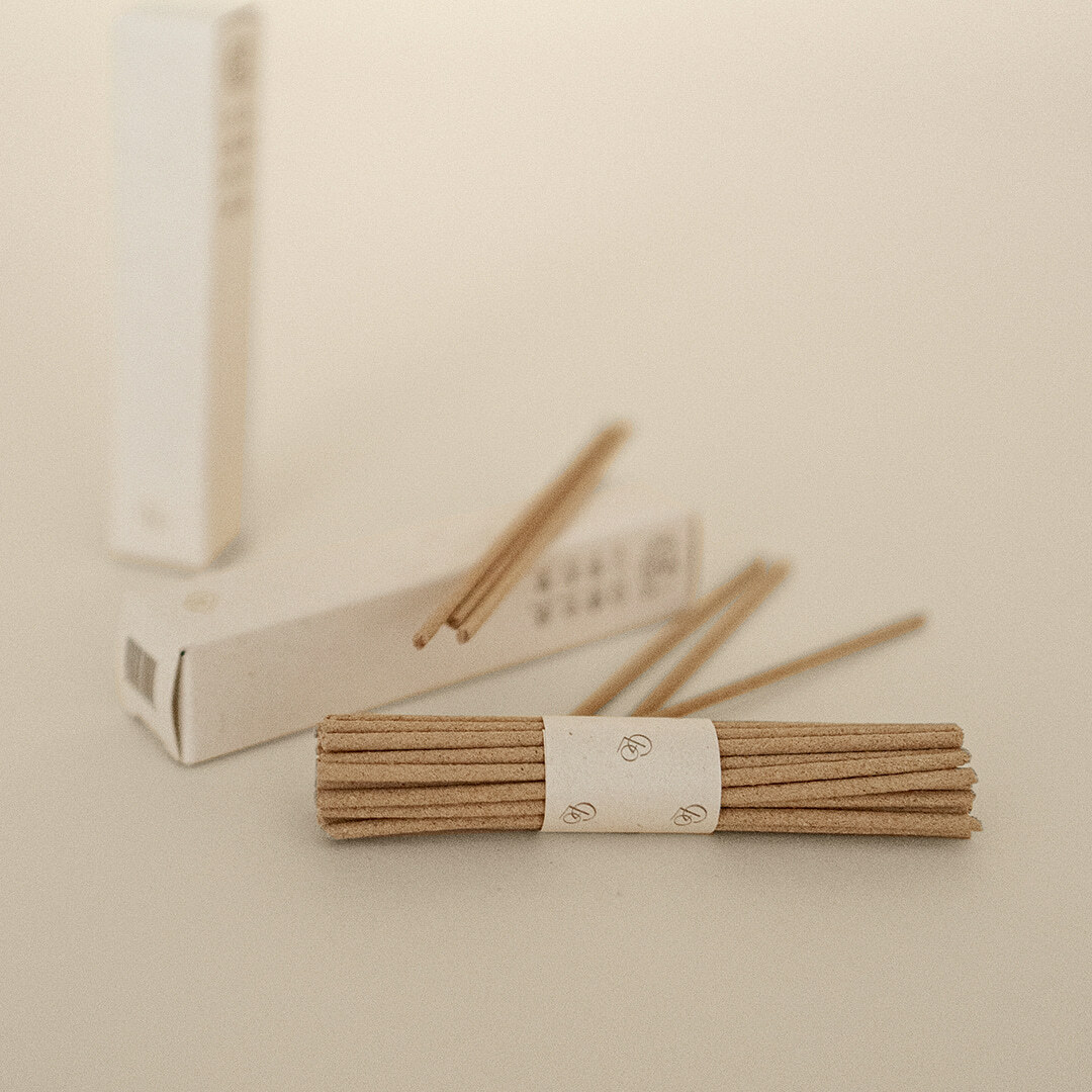 GLOSOME Holy Smoke Palo Santo Natural Incense Stick 10g (Scented)