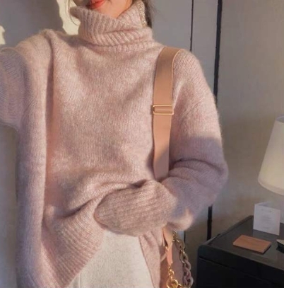 ᴷᴼᴿᴱᴬ 🇰🇷 溫柔女孩高領加厚針織毛衣 (兩色)