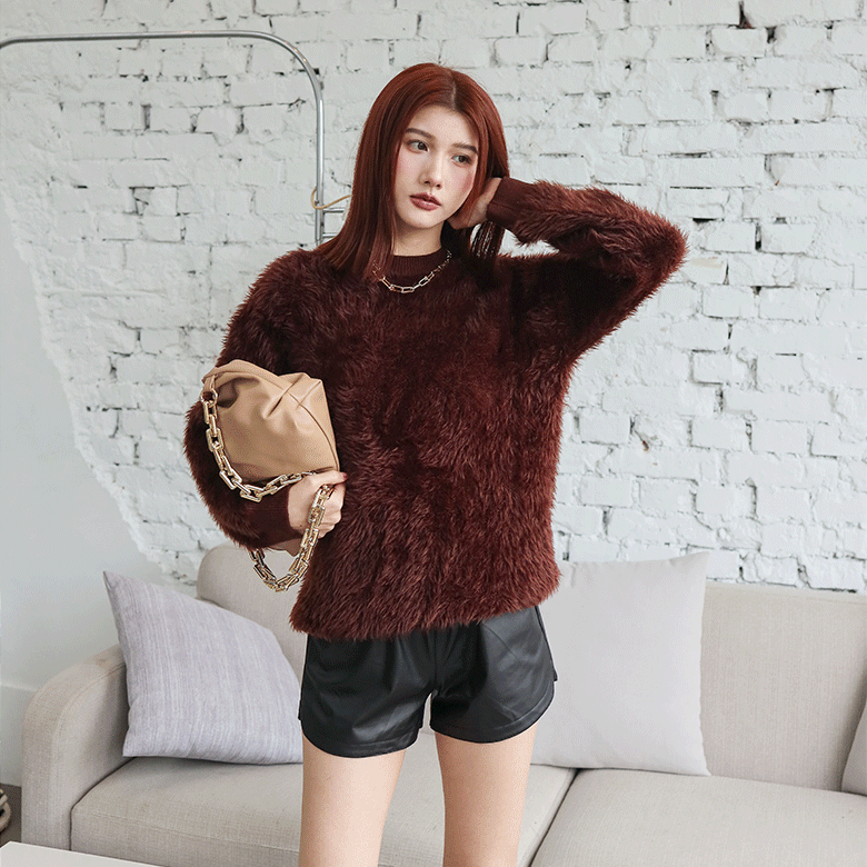 貴氣圓領毛海毛衣