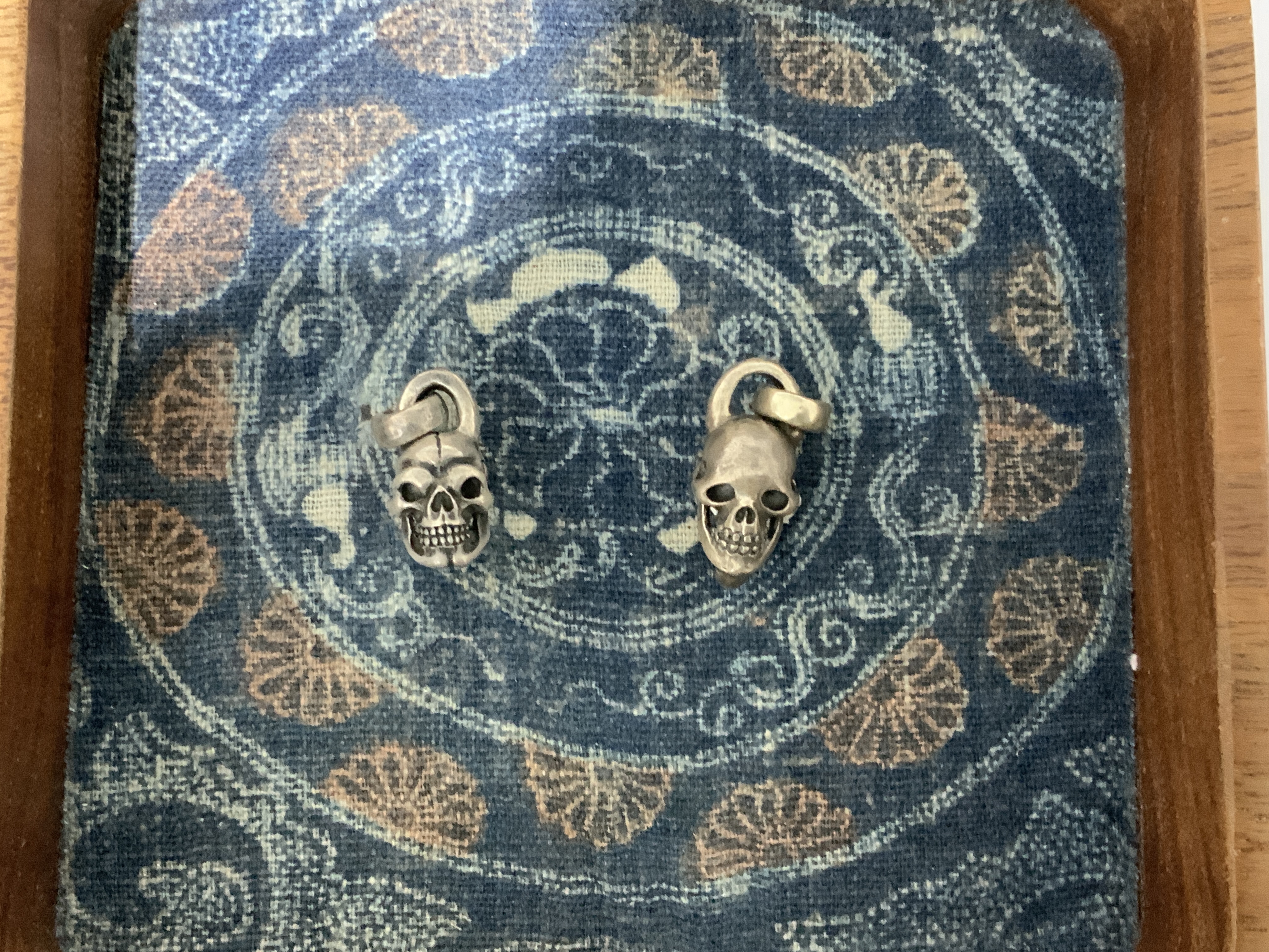 Skull Top Pendant Collection