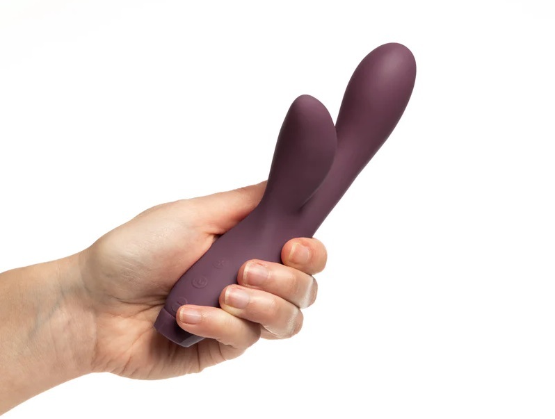 〔英國品牌〕Je Joue Hera 強力雙頭震動按摩棒 紫色