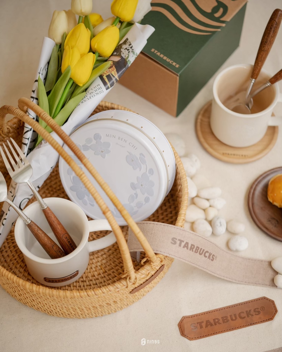 【現貨】星巴克 韓國限定 餐籃野餐墊組 STARBUCBU