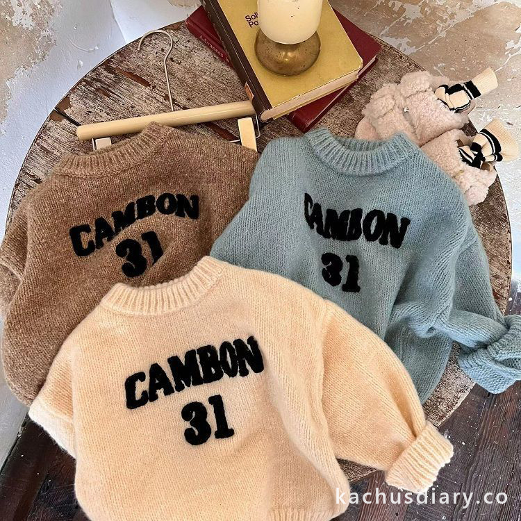 Loose letters knit sweater