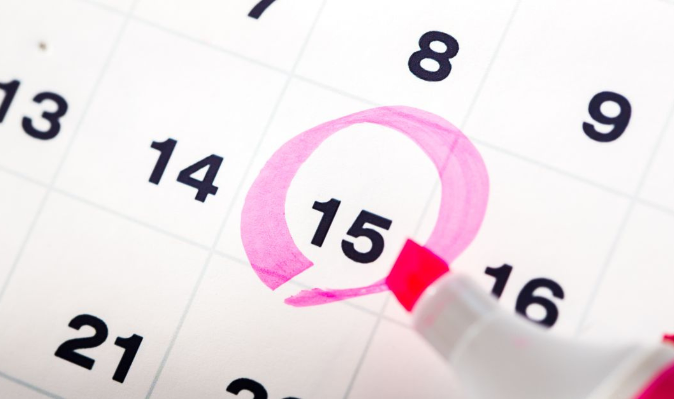 備孕時在月曆上圈選生理期日期｜逗DOLL SPA暖宮