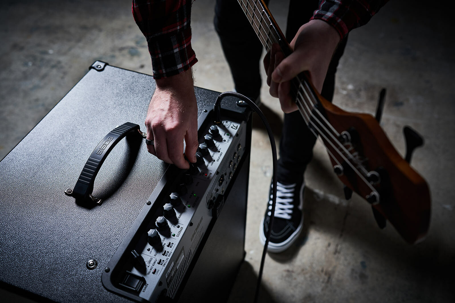BOSS BOSS Katana Bass 210 電貝斯數位音箱 第 4 張圖片｜三峽吉他 / Bass