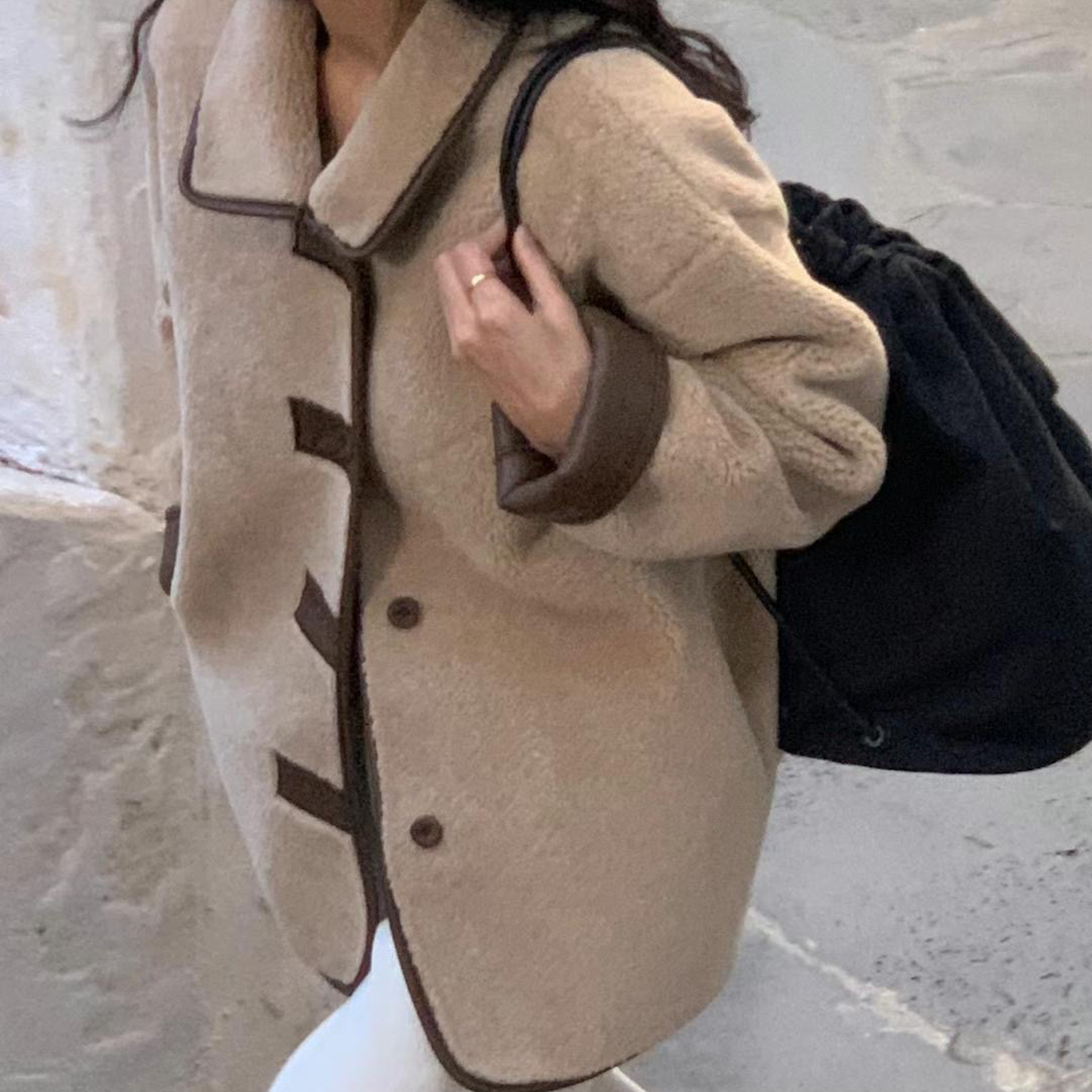 雙面穿皮革羔羊毛外(米咖)