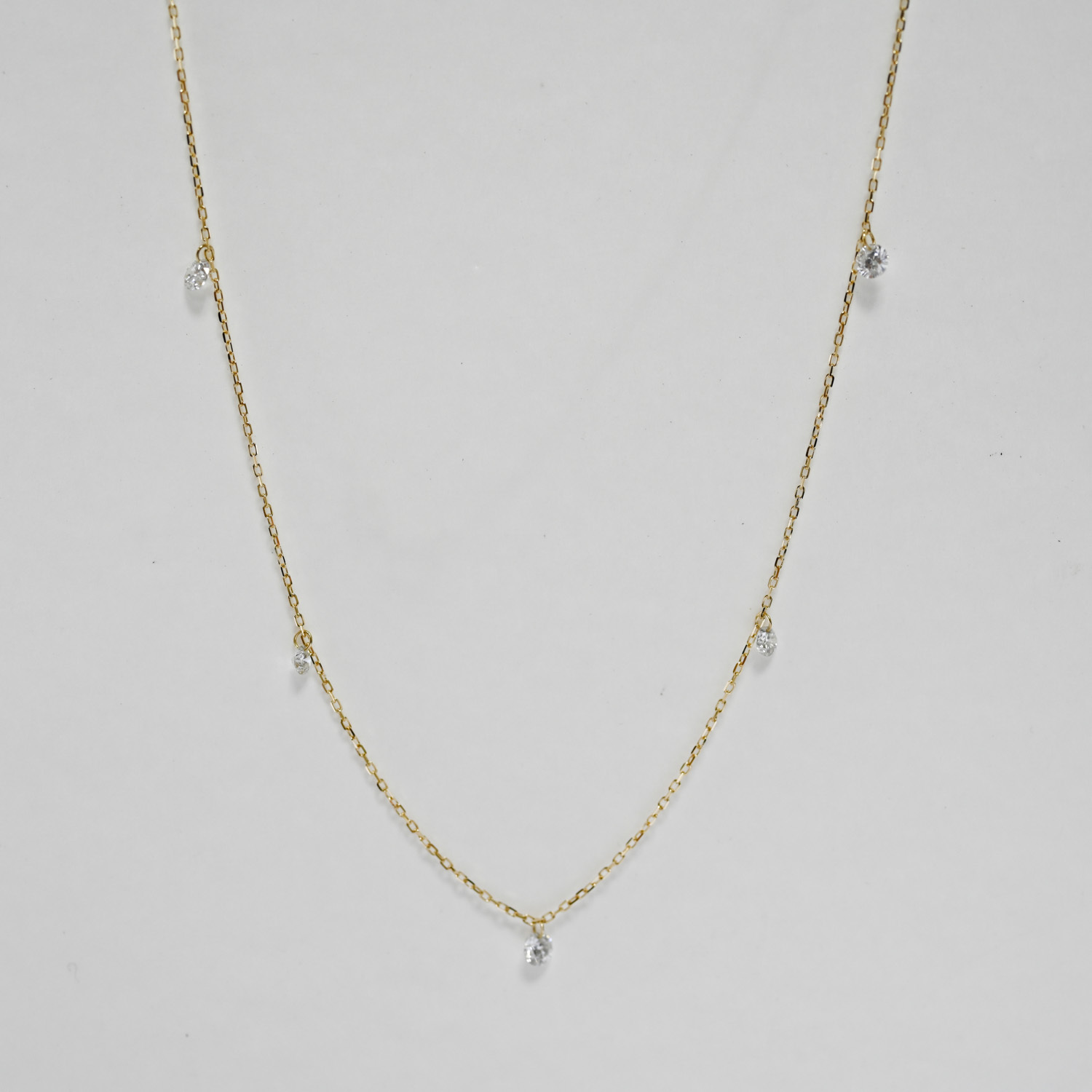 18K 5 Little Hanging Diamond Necklace
