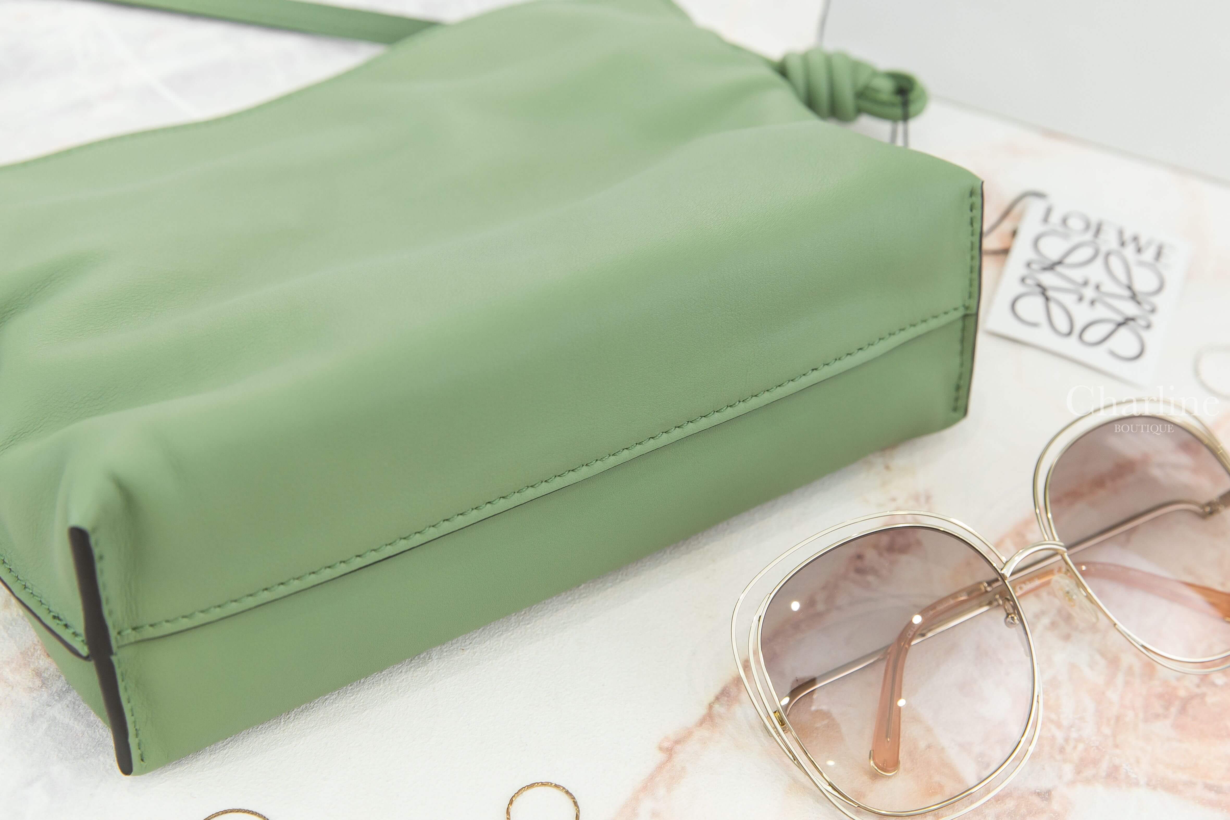 Loewe Mini Flamenco Clutch In Nappa Calfskin 迷迭香綠小牛皮迷你束口肩背手拿包-Charline Boutique 精品代購
