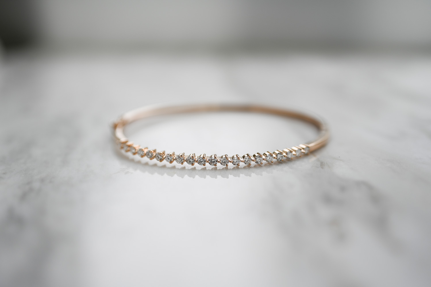 18K Three Prong Diamond Bangle