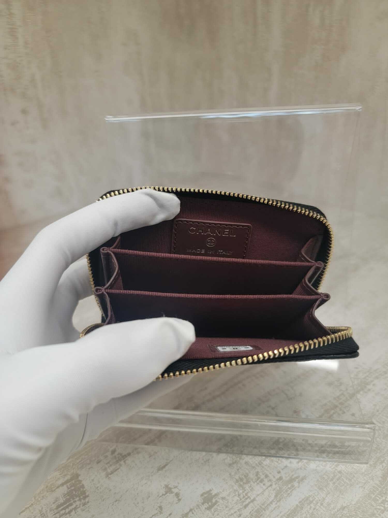 Chanel  AP0216 ZIP cardholder CAVIAR BLACK GOLD 卡包  牛皮金扣 經典拉鏈零錢包