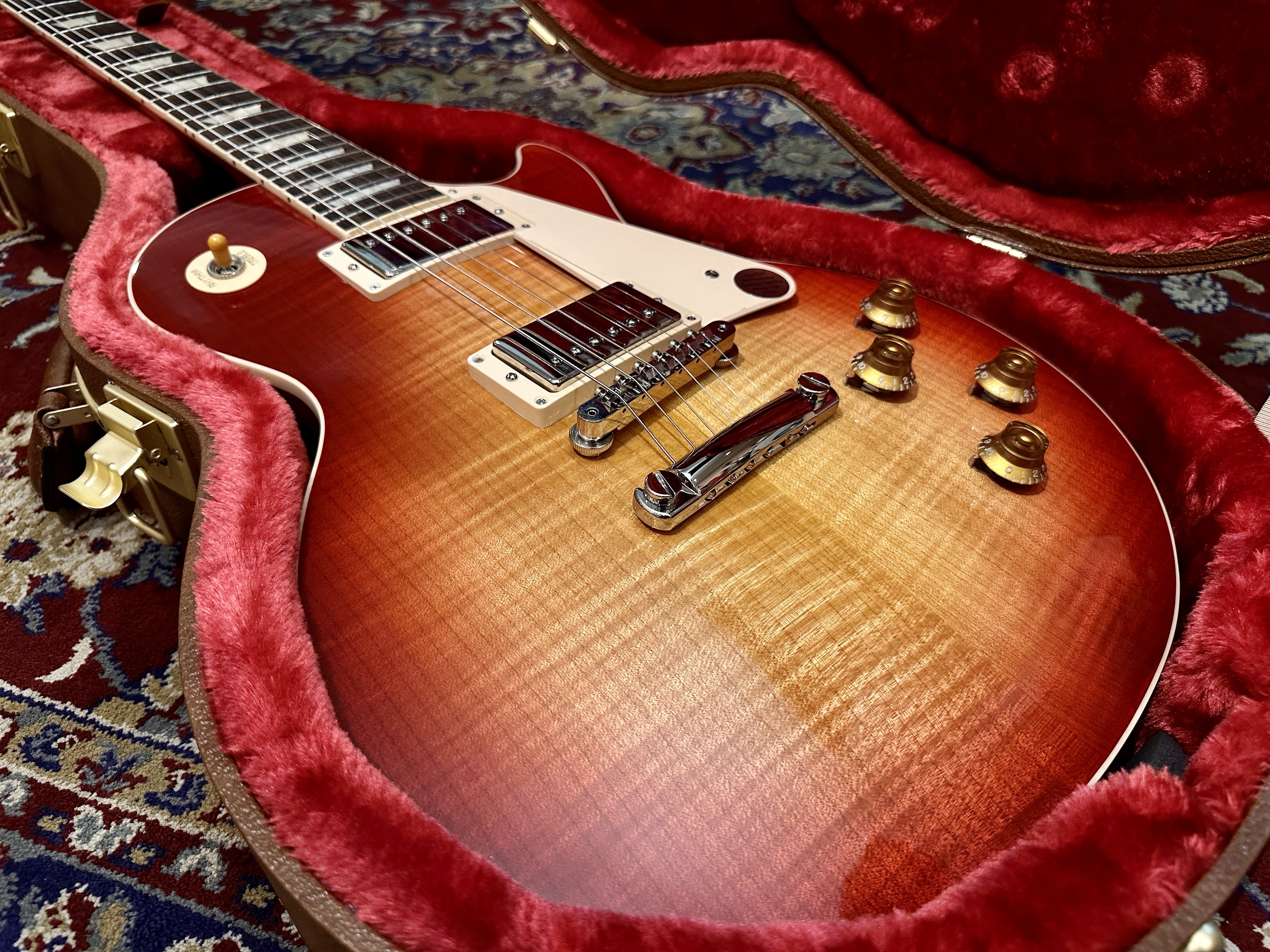 Gibson Gibson Les Paul Standard 50S Figured Top - Heritage Cherry Sunburst 第 3 張圖片｜三峽吉他 / Bass