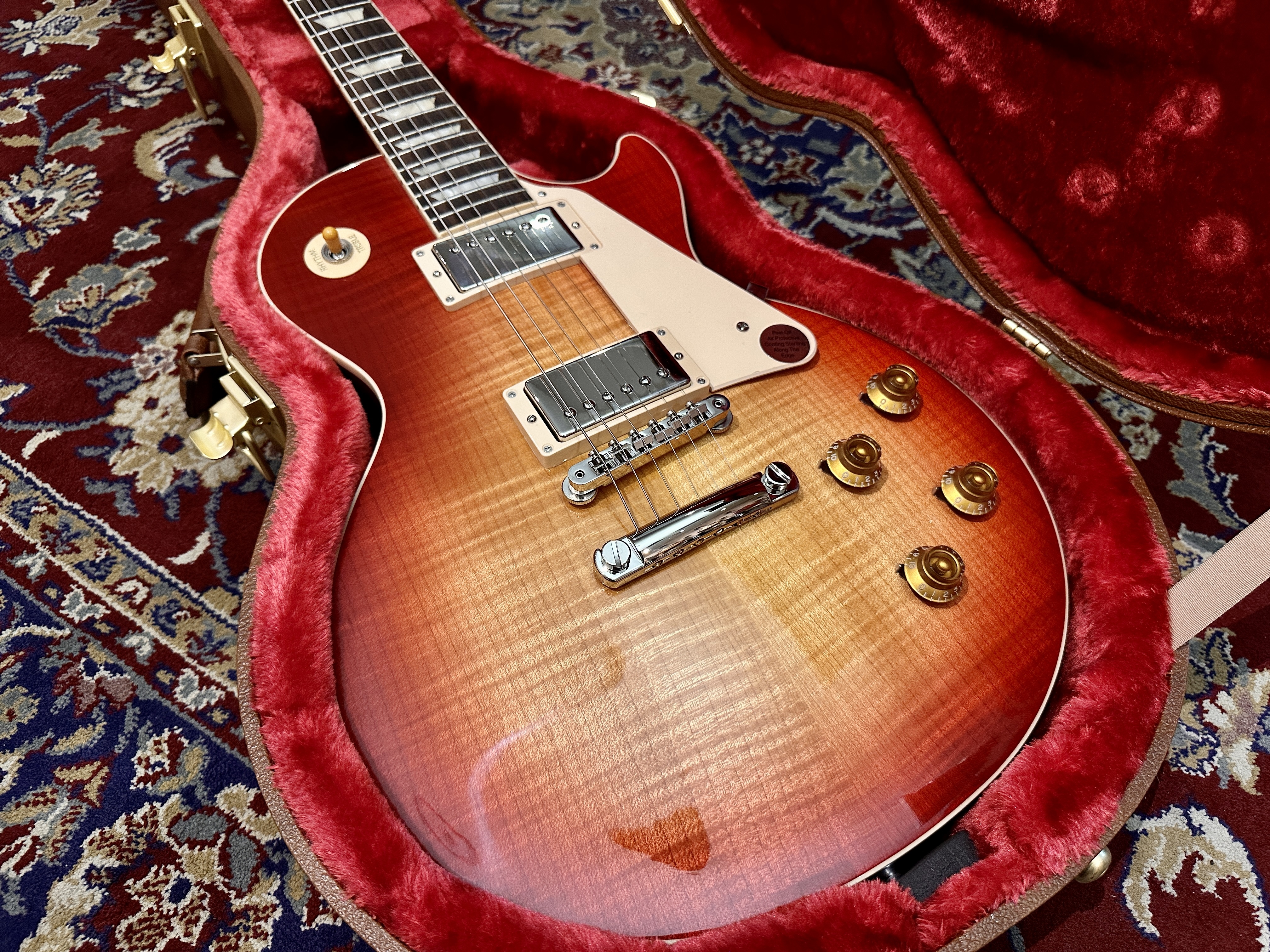 Gibson Gibson Les Paul Standard 50S Figured Top - Heritage Cherry Sunburst 第 2 張圖片｜三峽吉他 / Bass