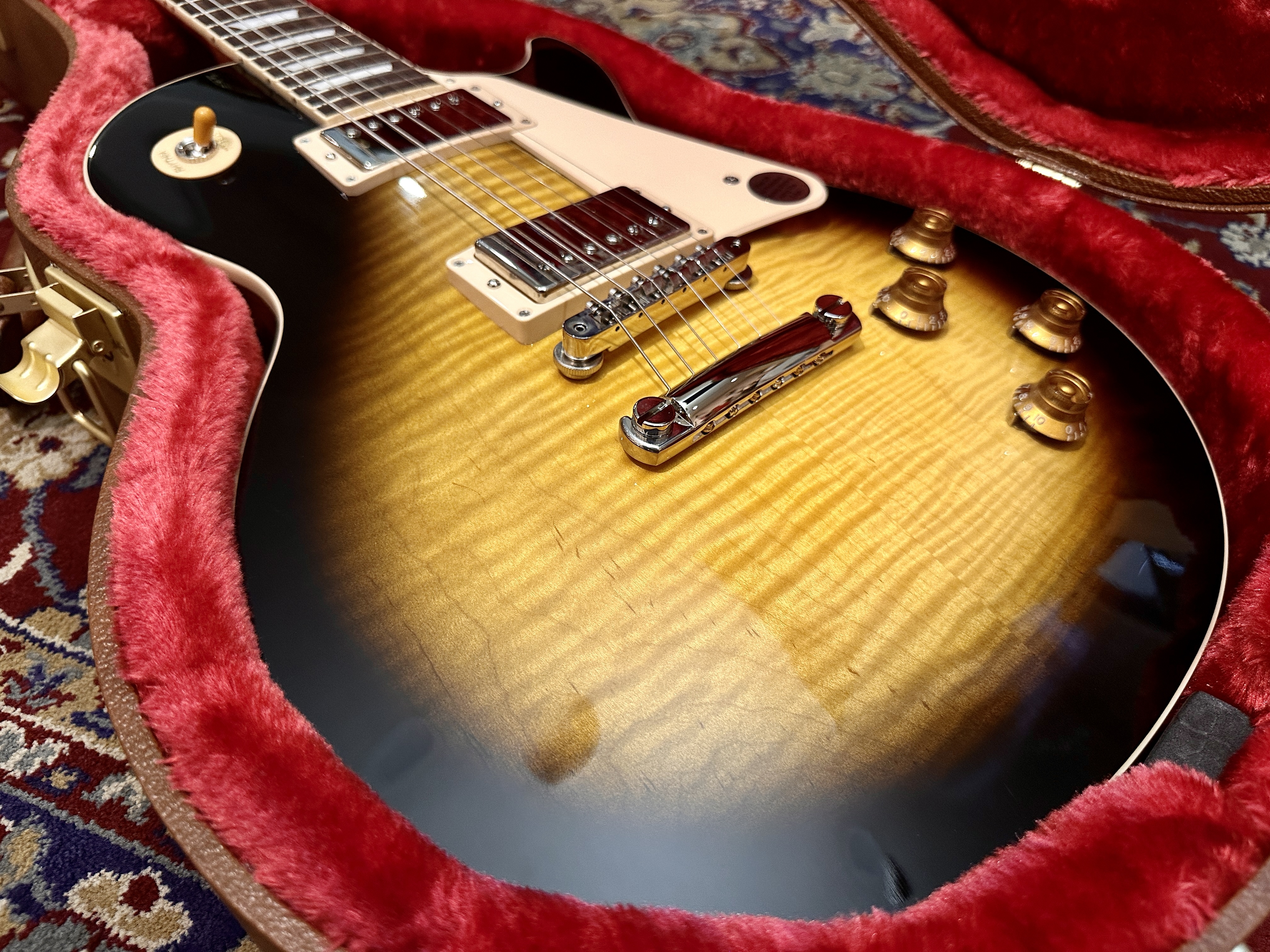 Gibson Gibson Les Paul Standard 50S Figured Top - Tobacco Burst 第 3 張圖片｜三峽吉他 / Bass