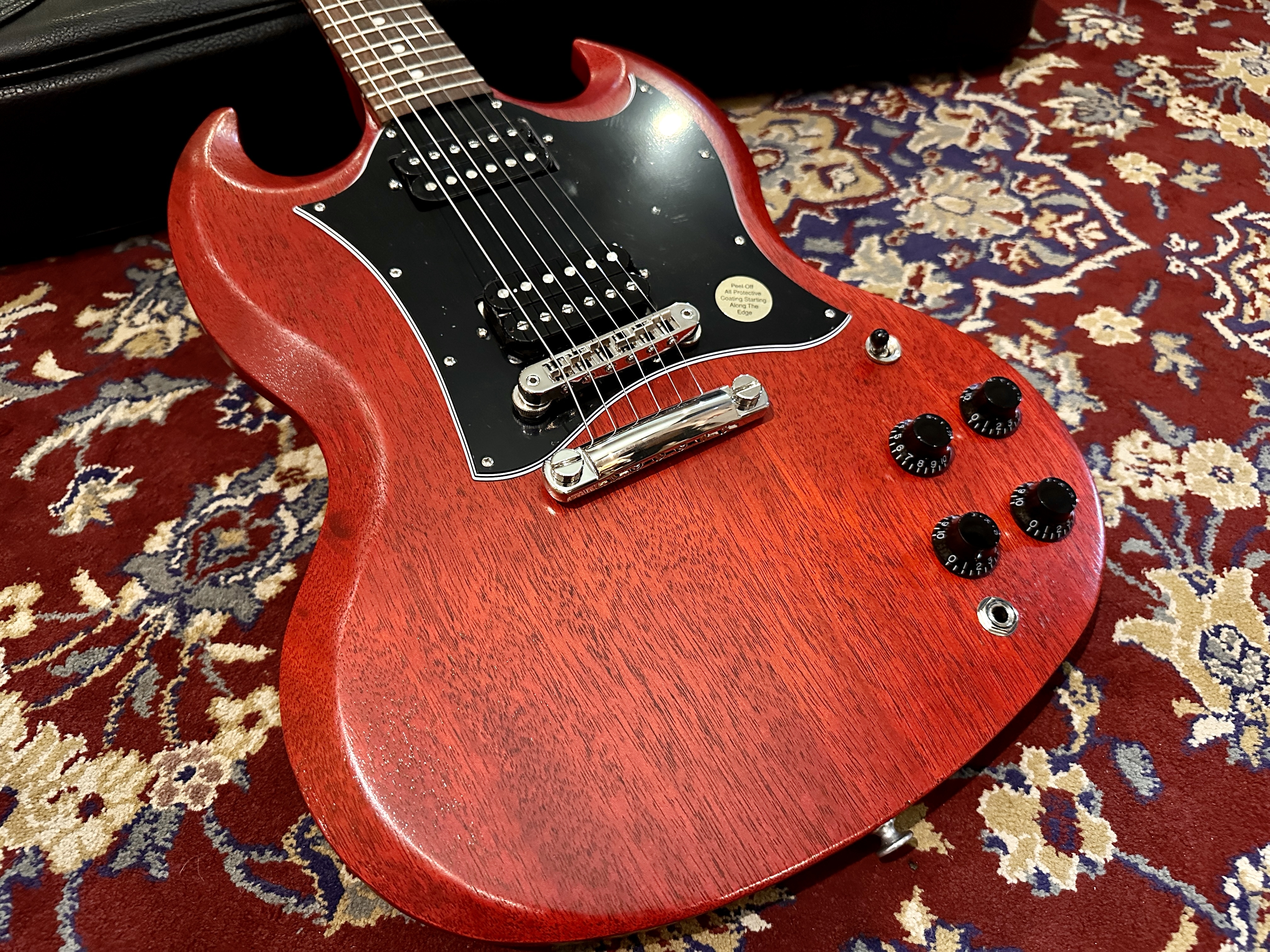 Gibson SG Tribute - Vintage Cherry Satin