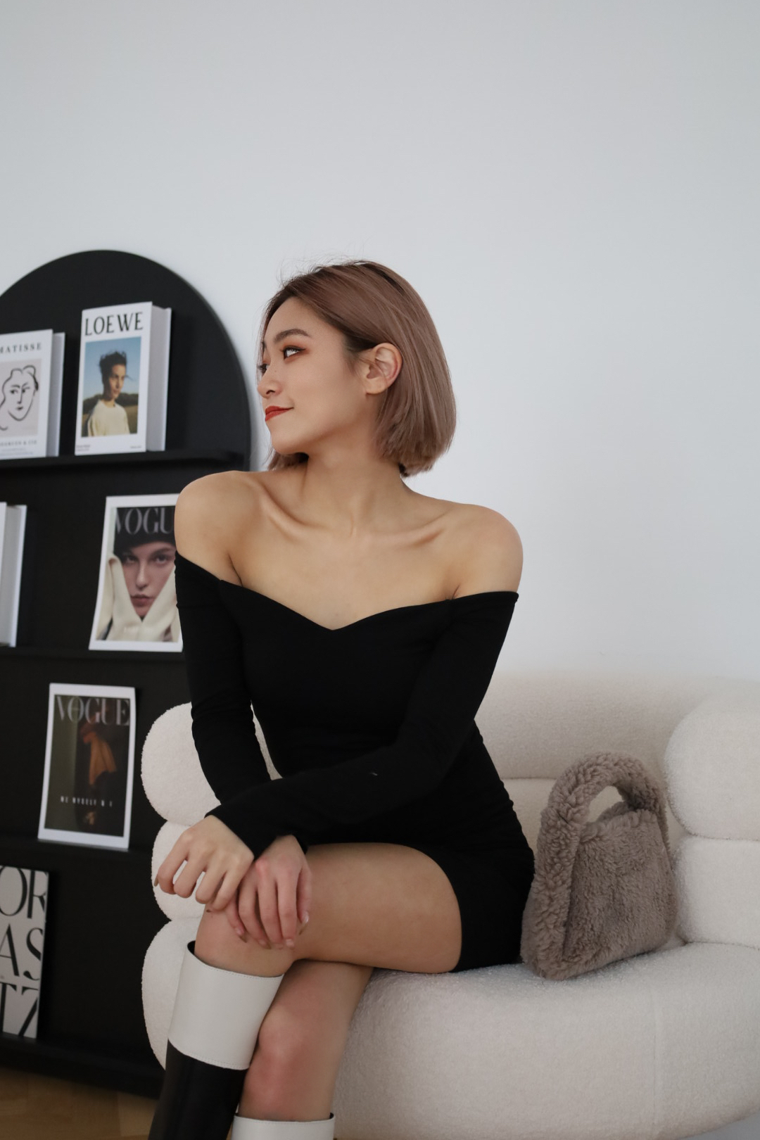 磨毛一字領合身洋裝