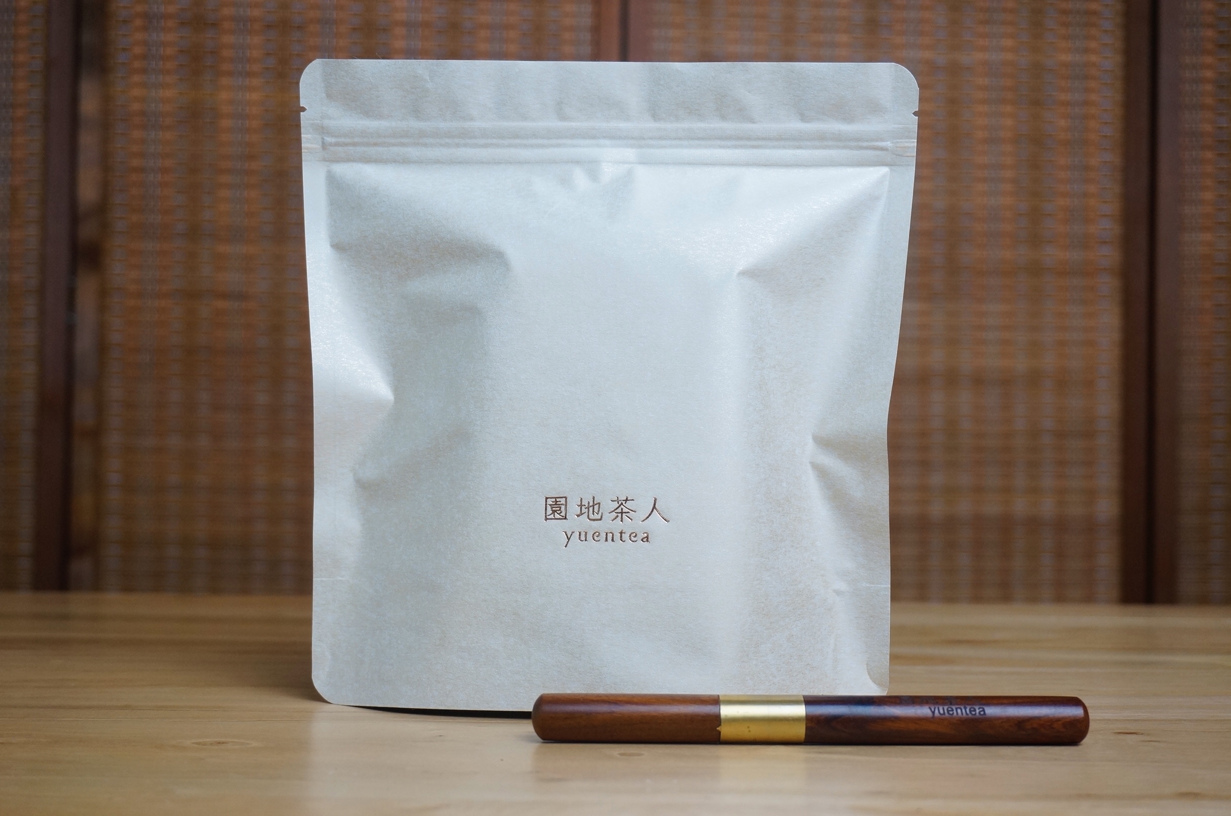 雲南 勐海古樹茶砖 2003年 熟茶 250g 雲南 勐海古樹茶砖 2003年 熟茶 250g 03年雲南普洱茶