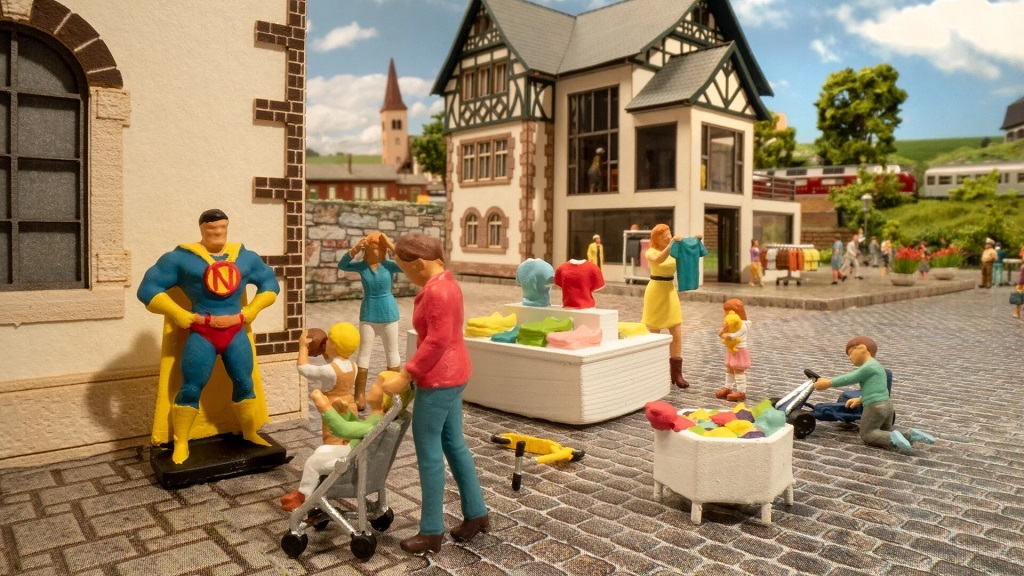 Noch 16240 HO scale Themed Figures Set "Toy Shop"