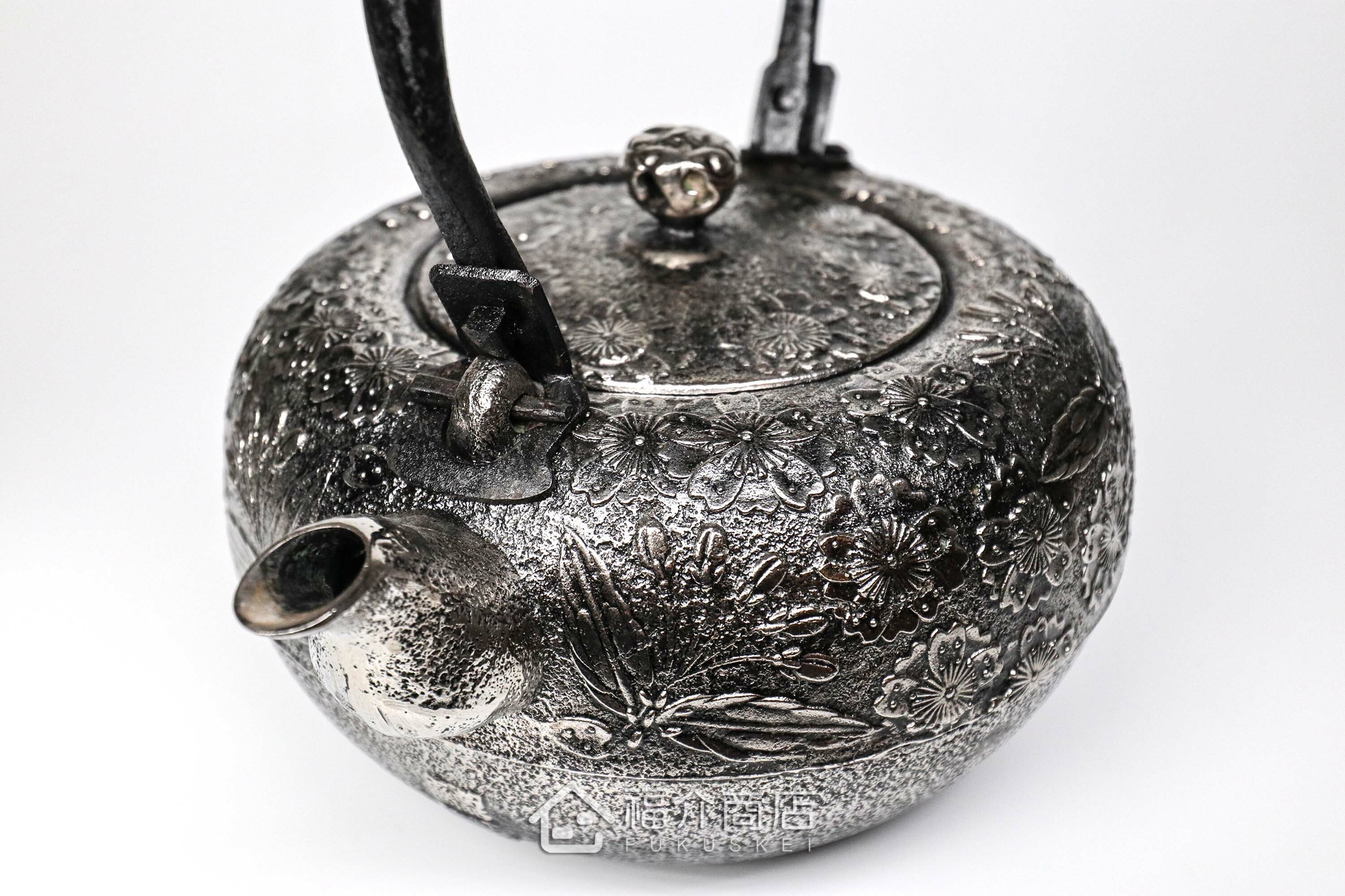 砂鐵材質的煮水用鐵壺