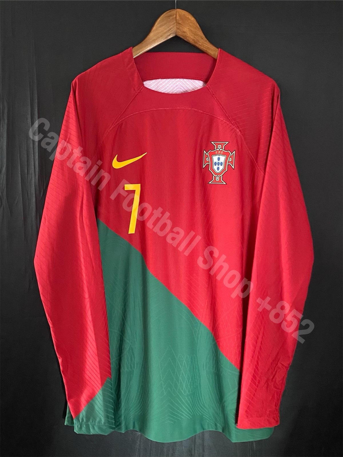 (更衣室版) 葡萄牙 2022 世界盃 Nike 主場長袖更衣室球員版球衣 #7 RONALDO