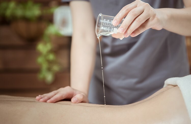 精油按摩 / 逗 Doll spa 耳燭 課程