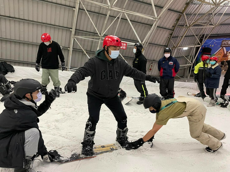 滑雪板平衡練習