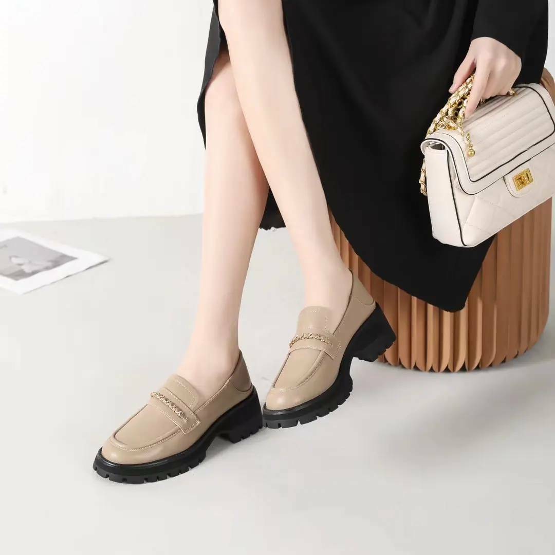 韓版鏈條鬆糕樂福鞋