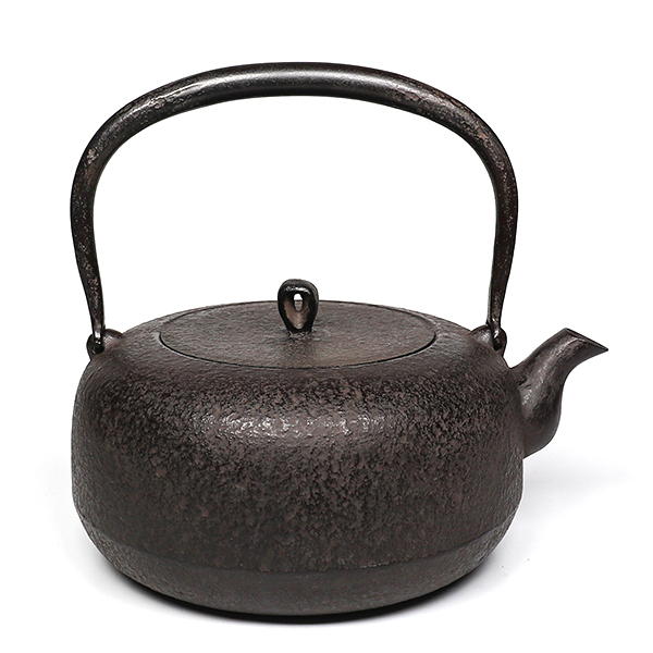 【岩戶賢一郎】平丸肌 鐵壺1.8L