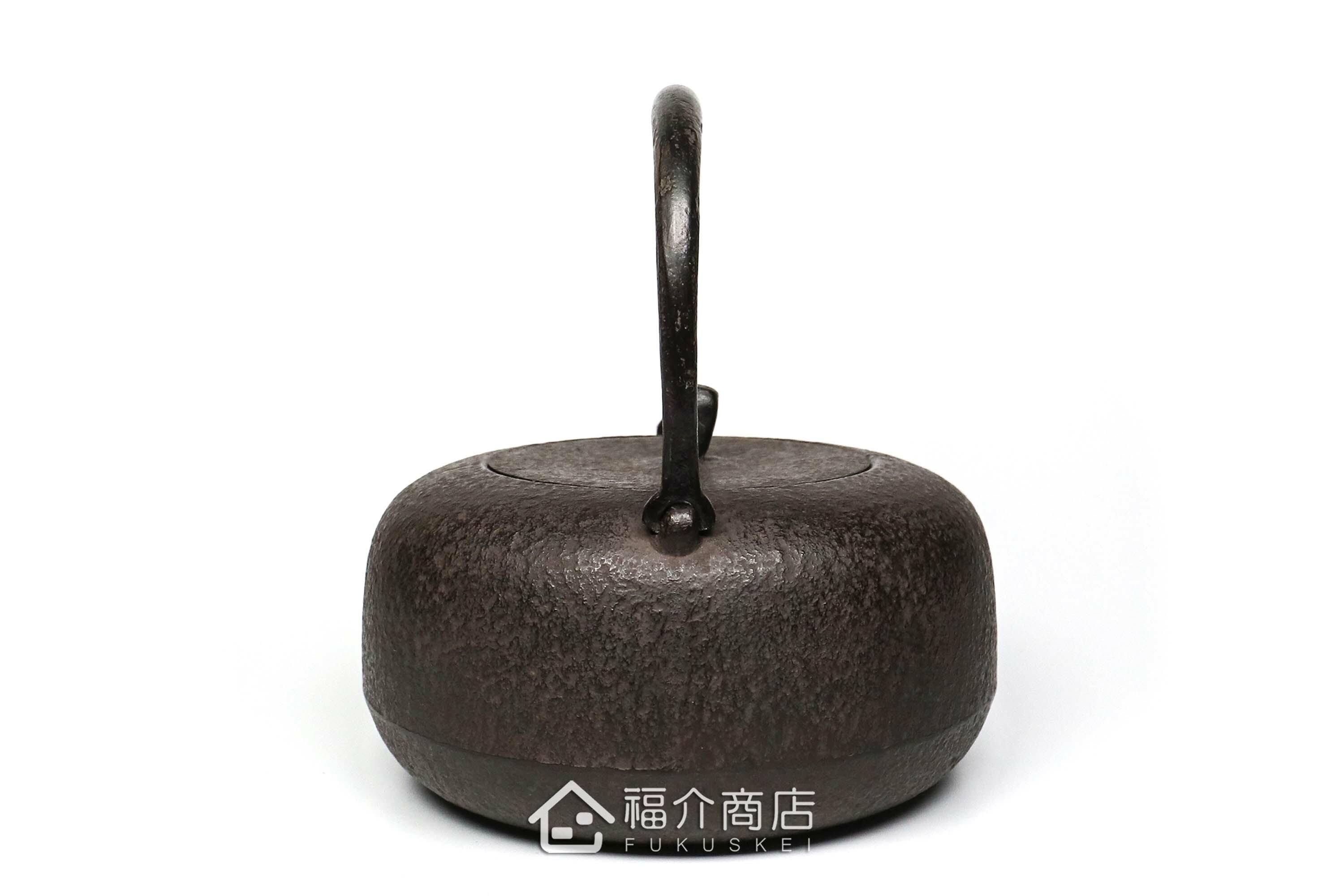 煮水泡茶用的鑄鐵茶壺