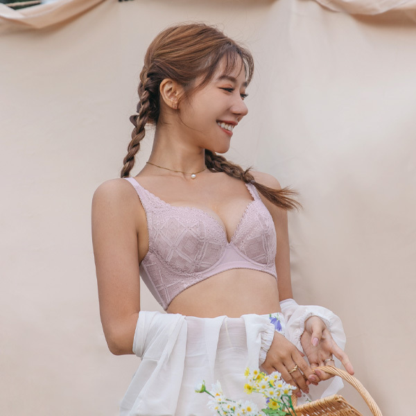 野莓陷阱☼涼爽渾圓拉提包覆內衣 C.D.E.F罩