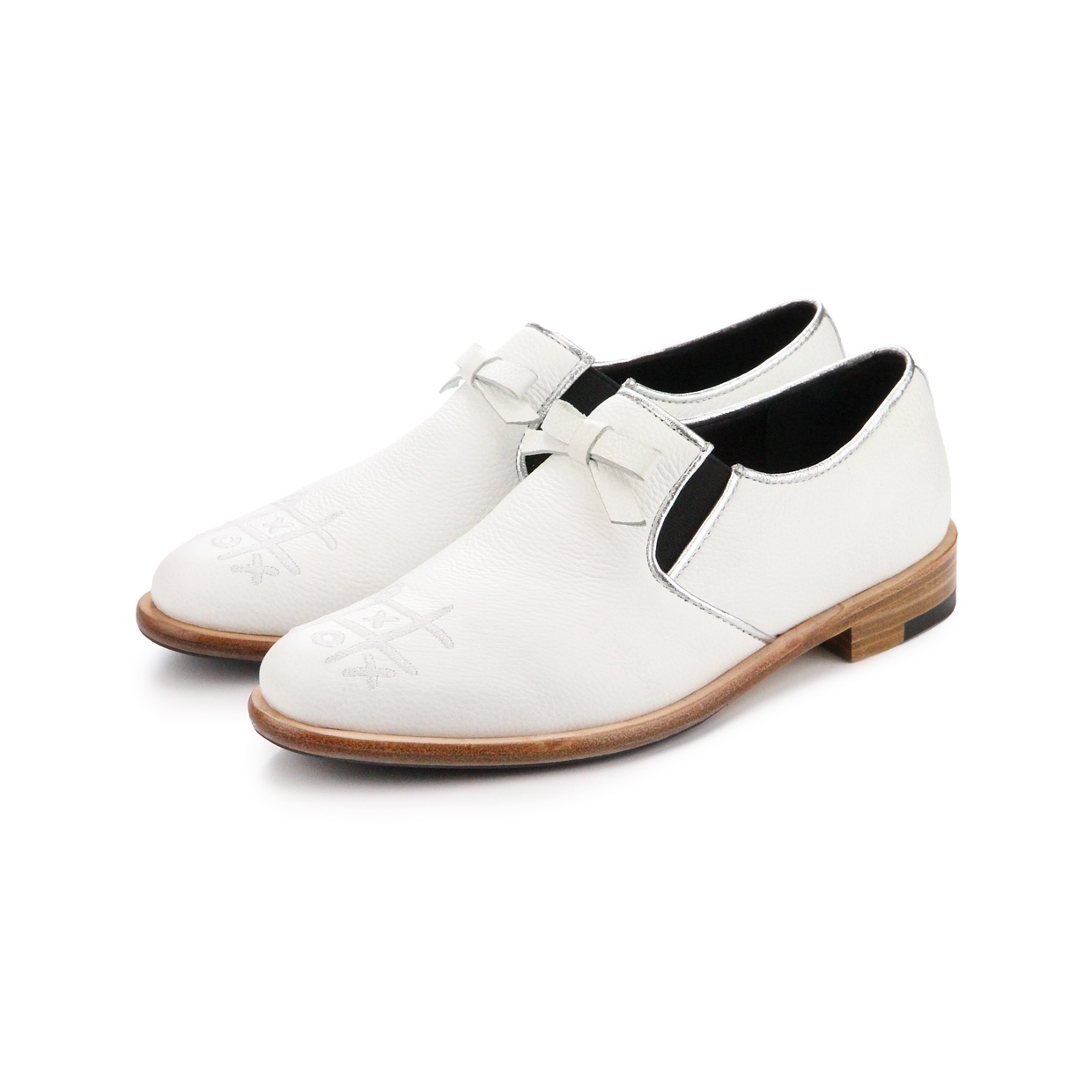WINTER’S BUTTERFLY M1142A White Leather Slip-on Shoes
