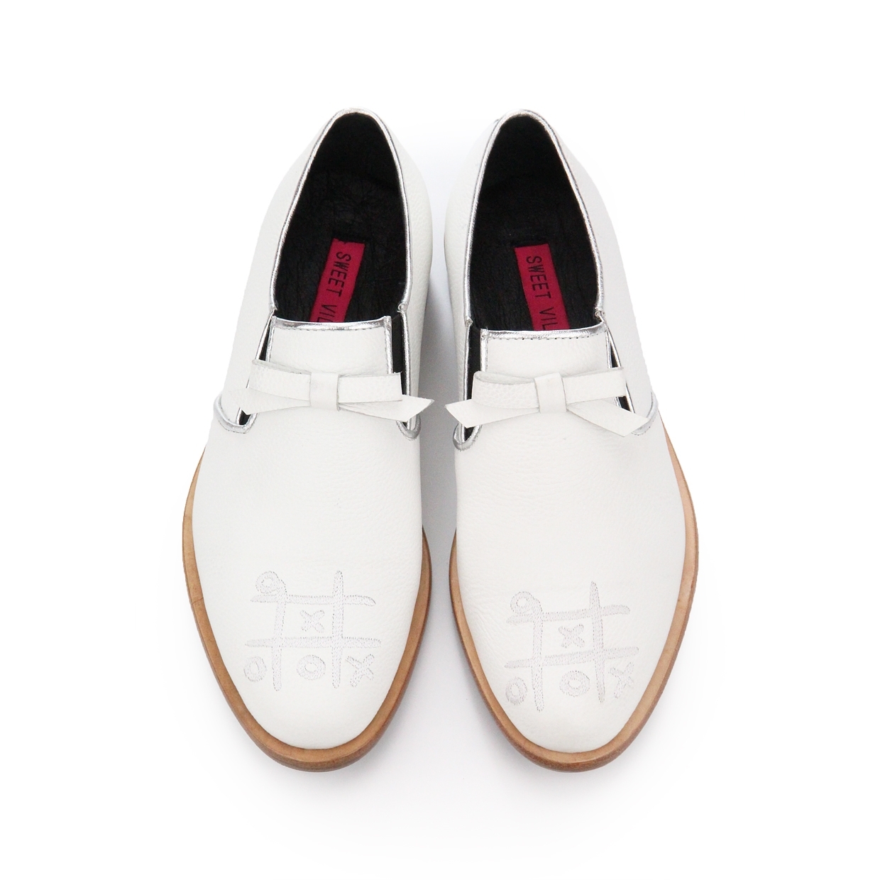 WINTER’S BUTTERFLY M1142A White Leather Slip-on Shoes