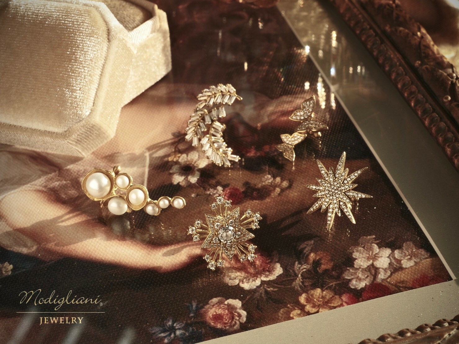 黃銅飾品,黃銅,氣質,耳骨夾,造型耳骨夾,蝴蝶,鋯石