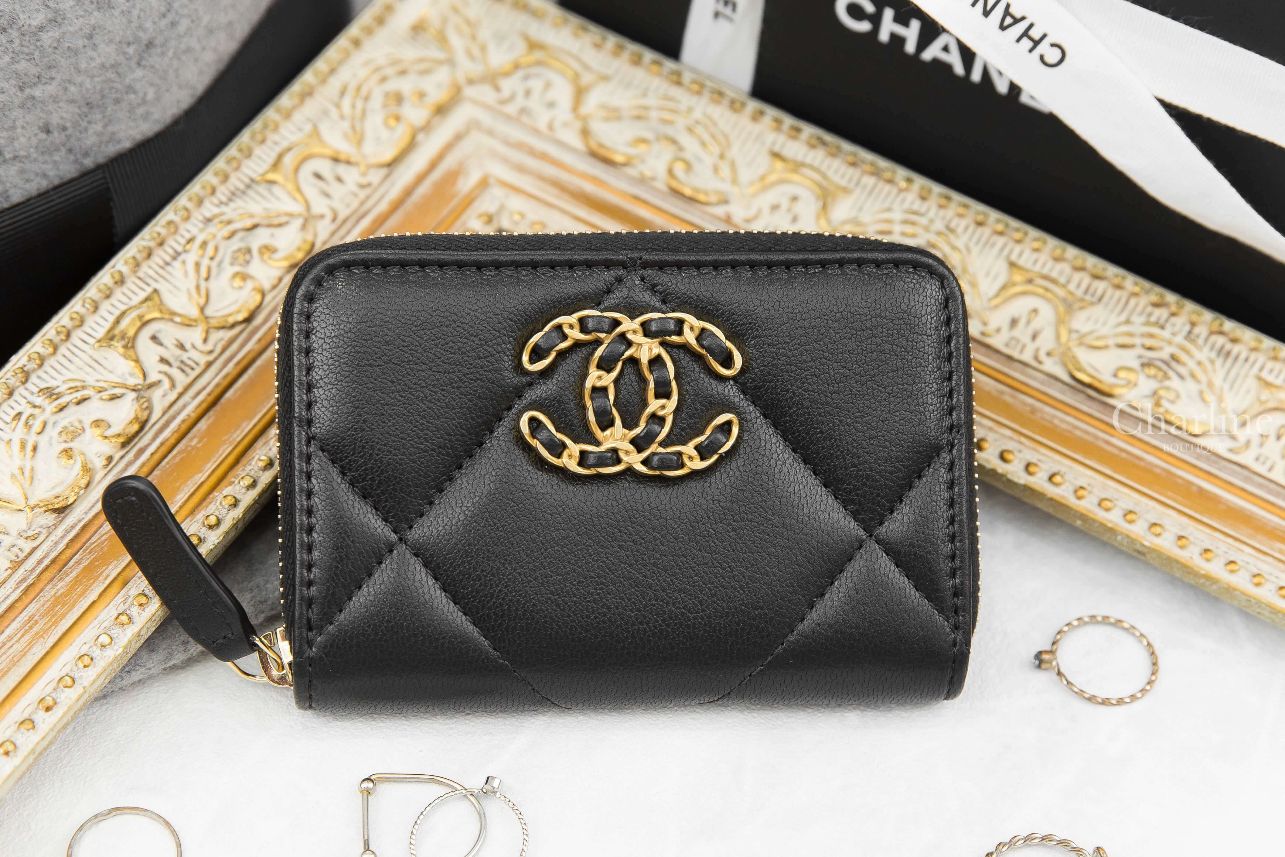 Chanel Chanel 19 Zipped Coin Purse 黑色金鍊帶CC酒紅內裡大菱格羊皮卡片拉鍊零錢夾