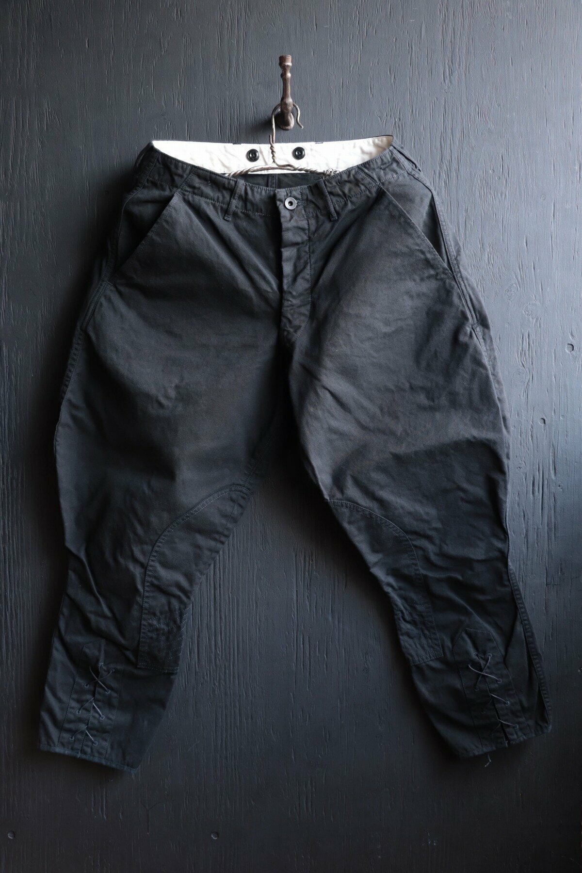 Black Sign Paraffin Weather Short Breeches / Sand Black