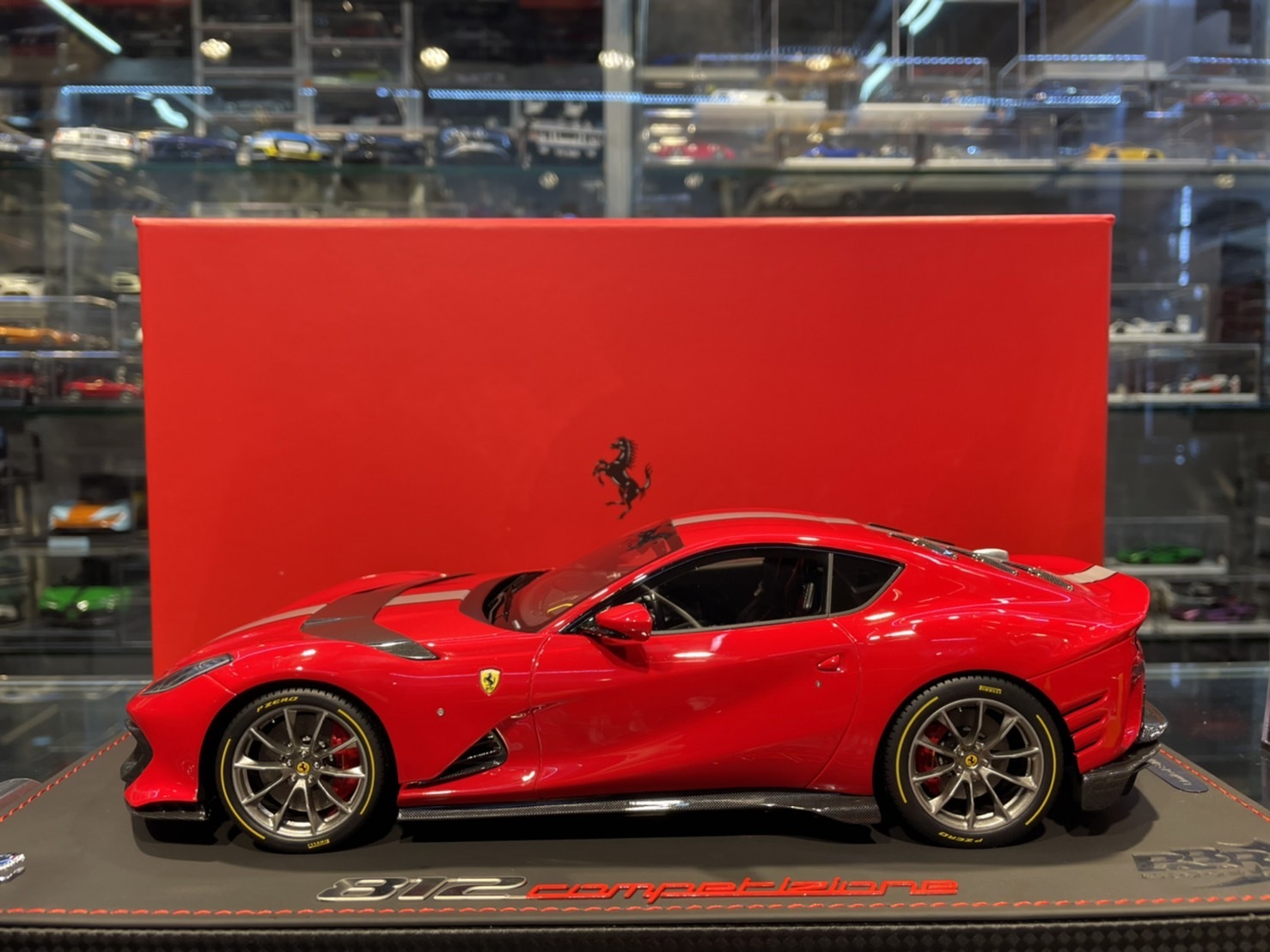 1/18 BBR 2021 Ferrari 812 Competizione (Red Corsa 322 With