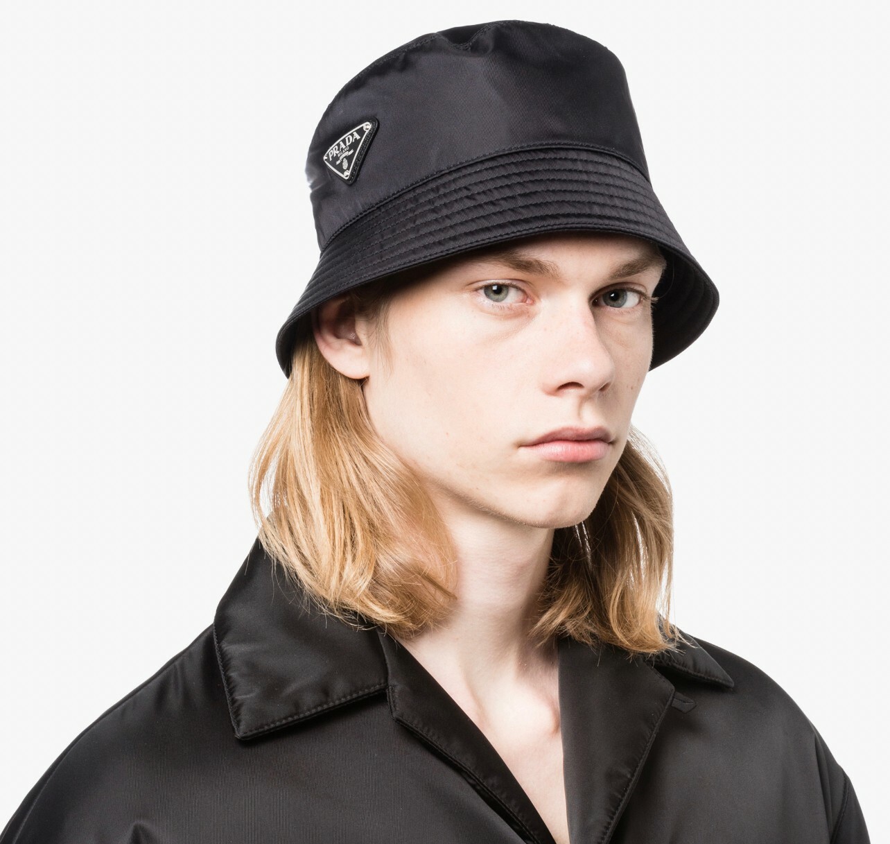 國外代購PRADA 漁夫帽 素色 尼龍 黑 2HC137-2B15-F0002