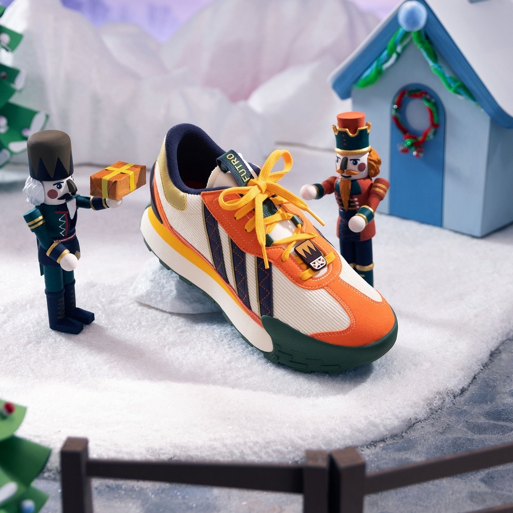 ADIDAS FUTRO MIXR 男女 休閒鞋 白彩ID1640