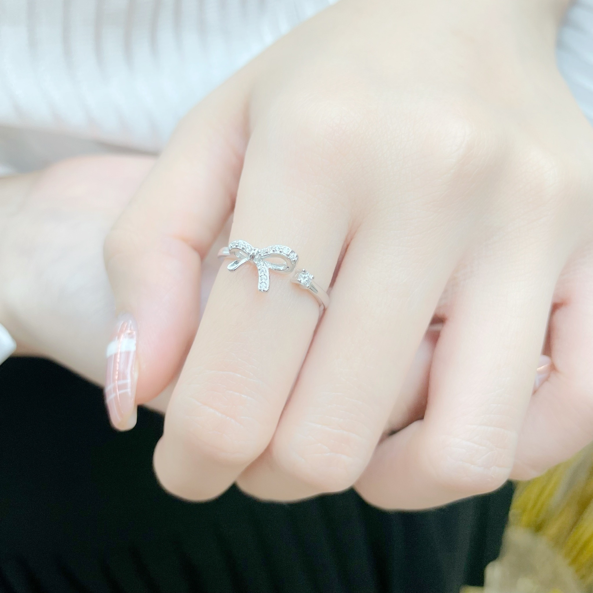 | 925 Silver・ White Gold| Bow Of Gift Ring | RI0505 |