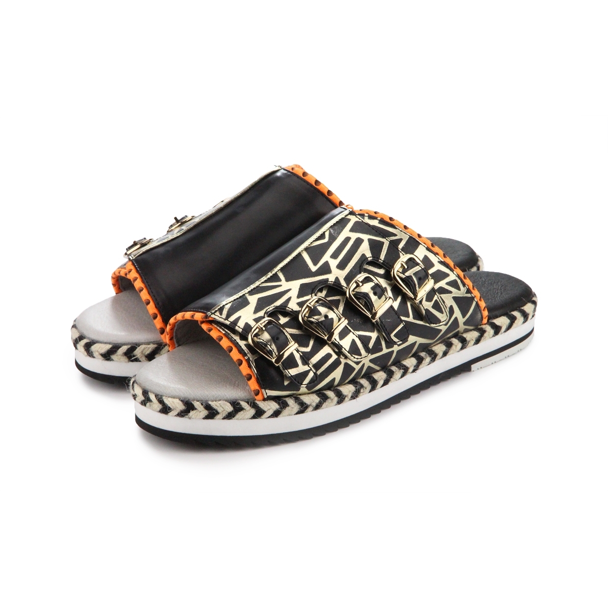 Metro M1152 Black Leather Casual Shoes