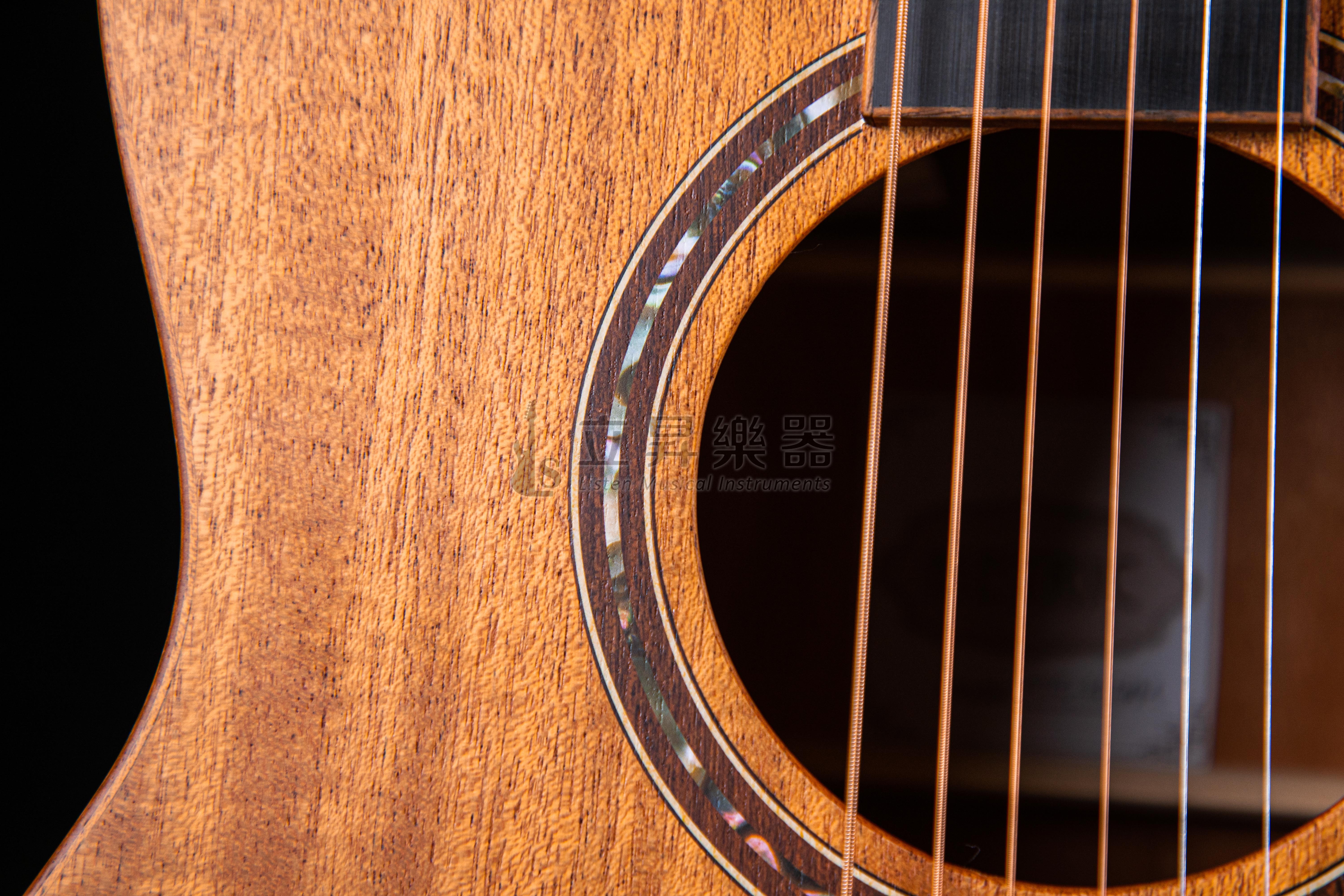 METRIC 霧面 全桃花心木面單 GA桶缺角 木吉他 附琴袋、配件｜ MTC-40GAM 40吋 METRIC 霧面 全桃花心木面單 GA桶缺角 木吉他 附琴袋、配件｜ MTC-40GAM 40吋 / MTC-41GAM 41吋 第 4 張圖片｜三峽吉他 / Bass