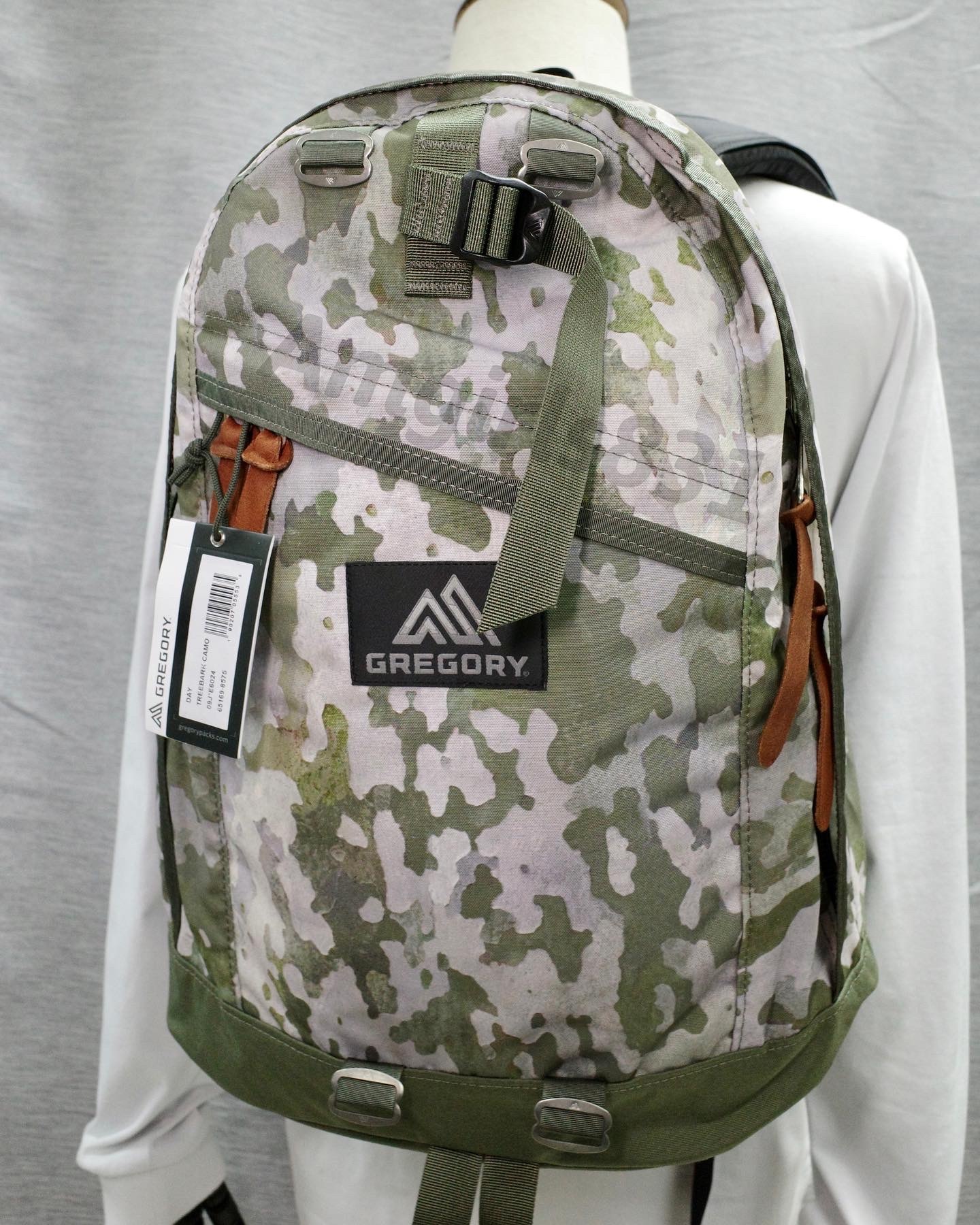 Gregory day pack treebark camo