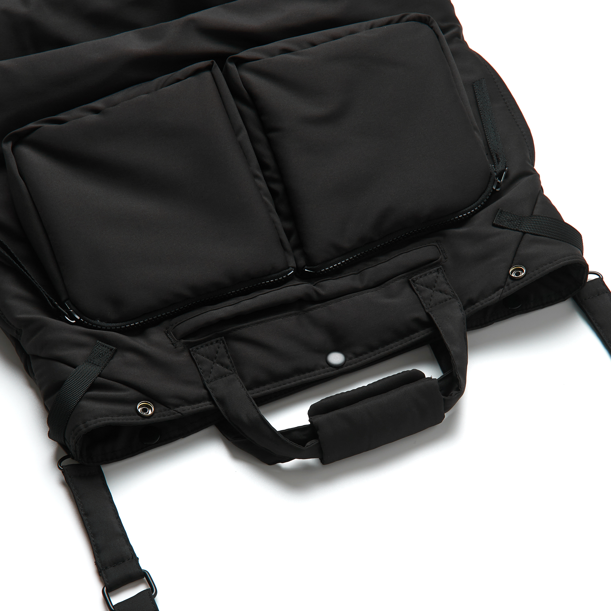 EP-06 “BONELESS” PUFF BAG (D.CHARCOAL)