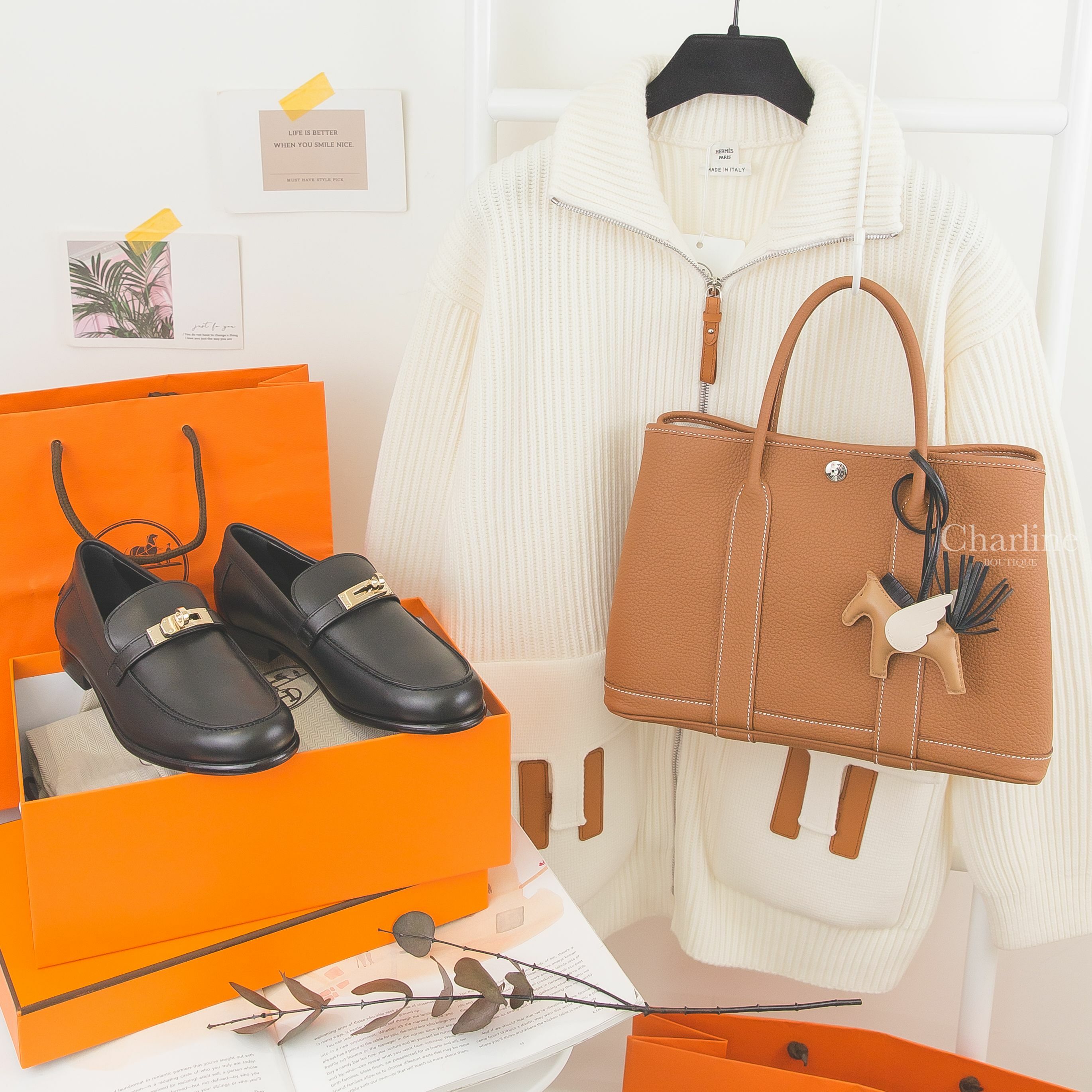 Hermès Destin Loafer 黑色淡金釦小牛皮樂福鞋,Hermès Garden Party 30cm Z刻焦糖色肩背包,馬薩拉茶色/奶油白/黑色小型飛馬吊飾-Charline Boutique 精品代購