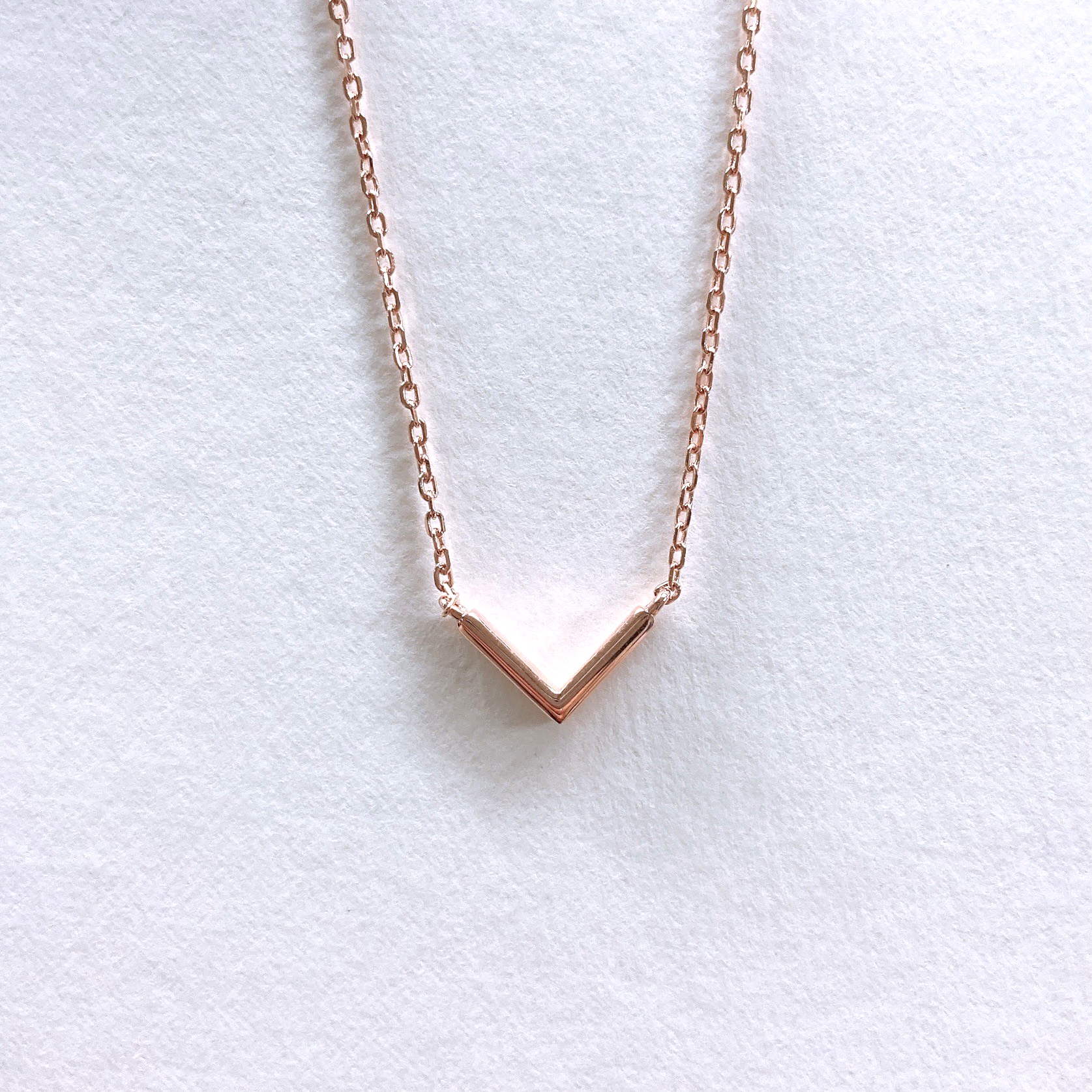 幸運v字 純銀鎖骨項鍊