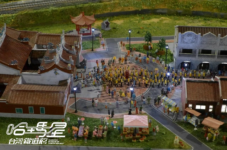 哈瑪星台灣鐵道館 熱鬧