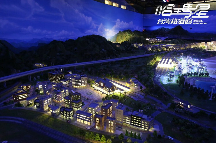 哈瑪星台灣鐵道館 夜景