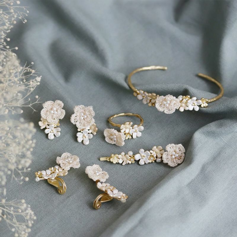 Ayatorie 蕾絲花兒派對耳環/戒指/手鐲/髮夾