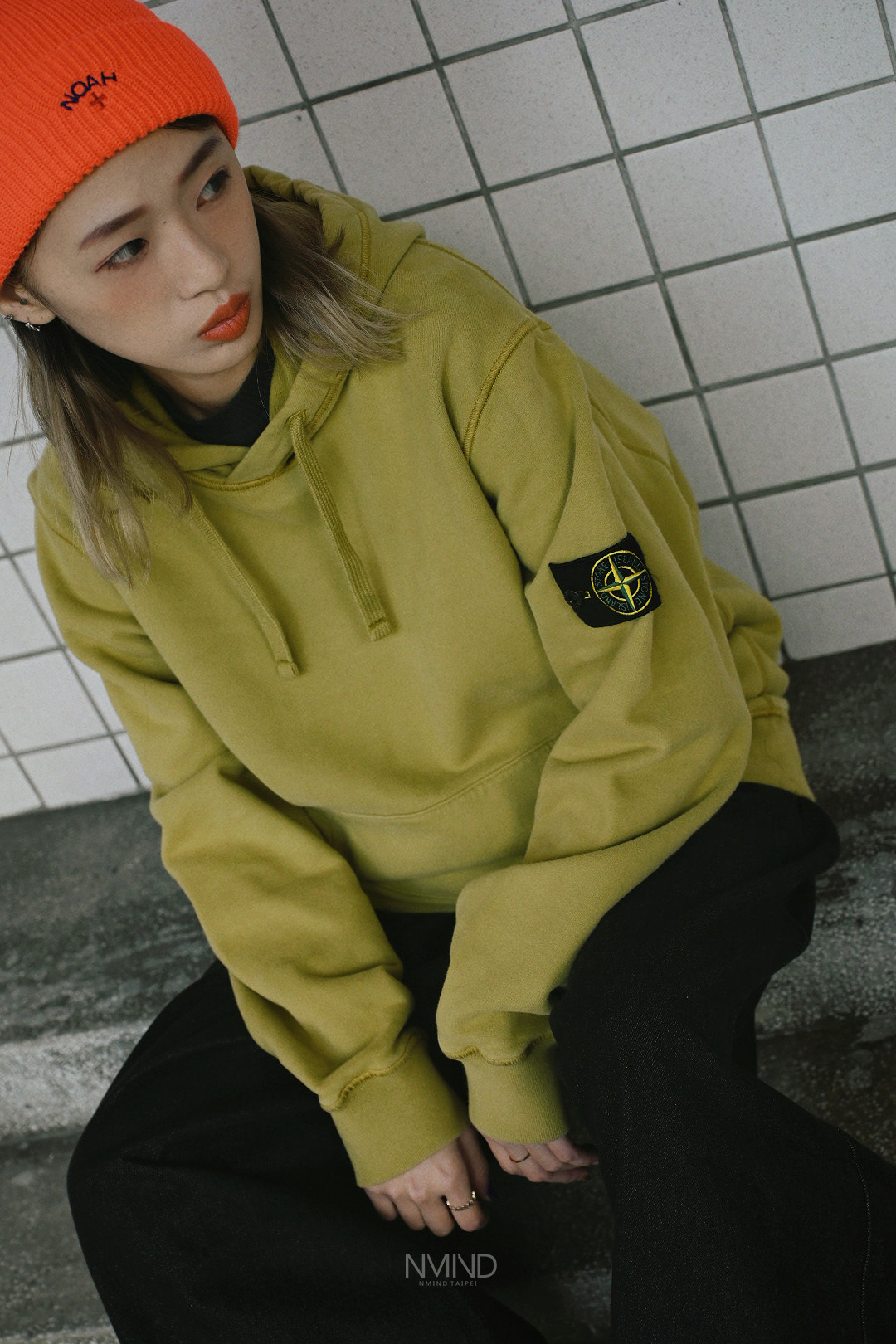 Stone island 經典標章帽TEE 黑/芥末黃/灰