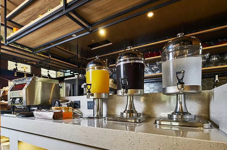 鈞怡大飯店 飲品區